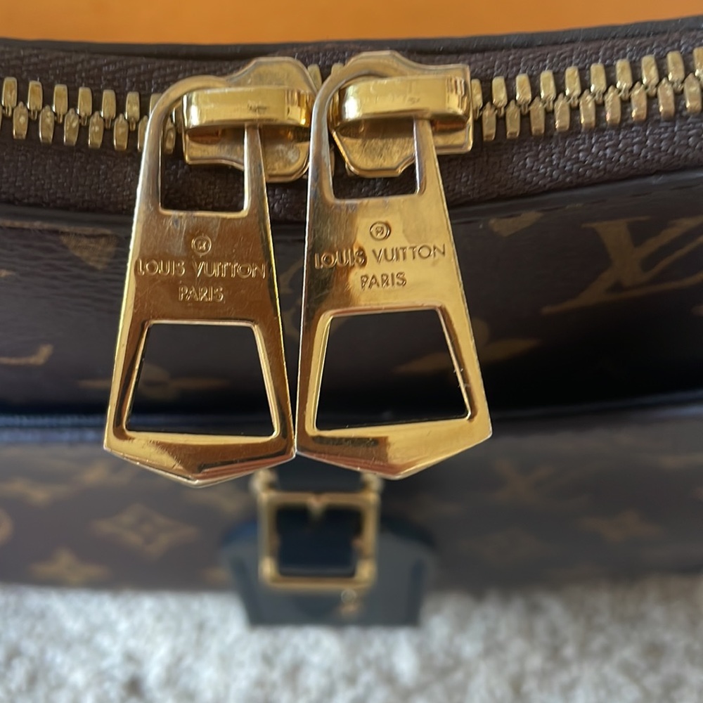 Louis Vuitton Monogram Canvas Crossbody Bag in Brown and Black - Picture 7 of 14